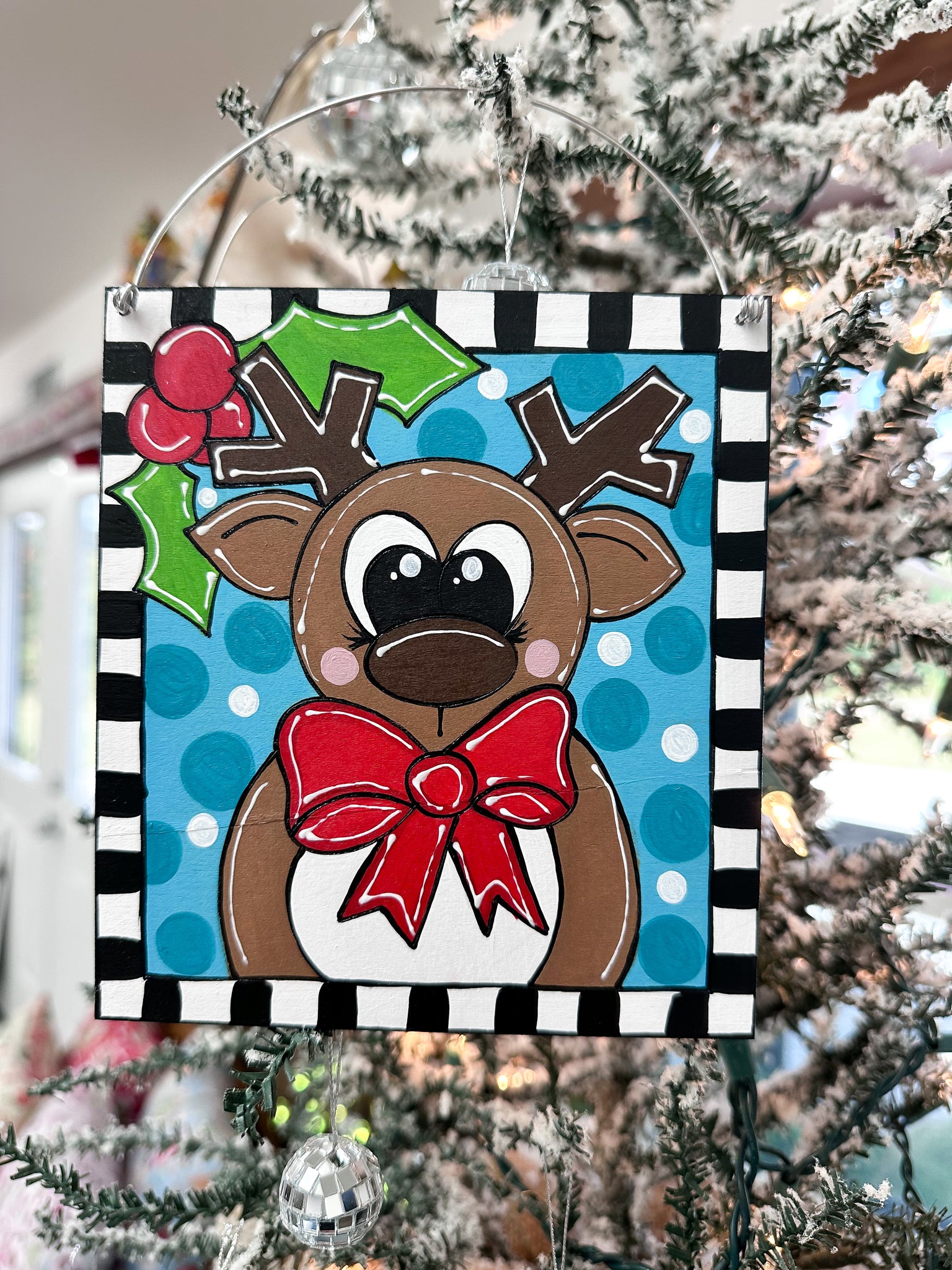 HAND-PAINTED WOOD ORNAMENT | Framed Reindeer #1