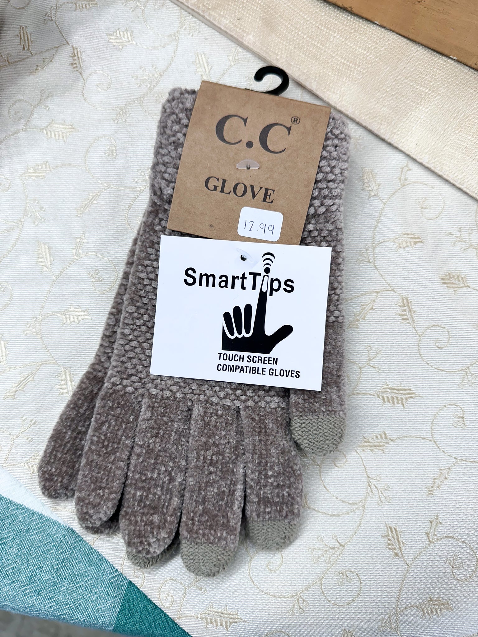 Chenille CC Gloves