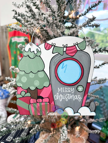 HAND-PAINTED WOOD ORNAMENT | Christmas Camper #2