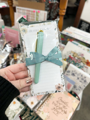 Teal Meadow Magnetic Notepad and Pen Gift Set - Psalm 46:10