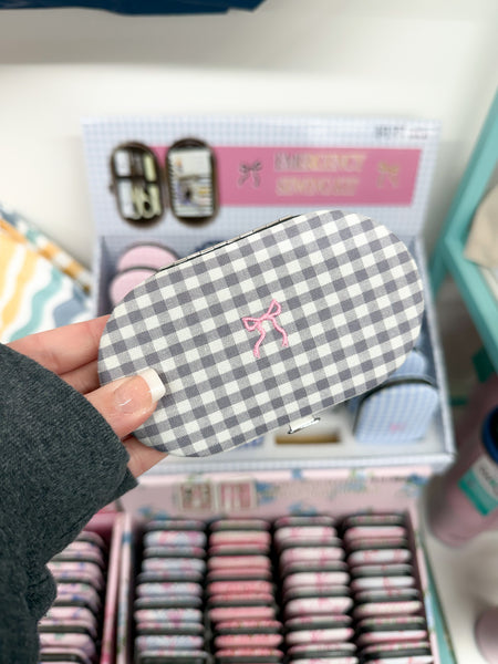 Simply Southern Sewing Kit - Gingham