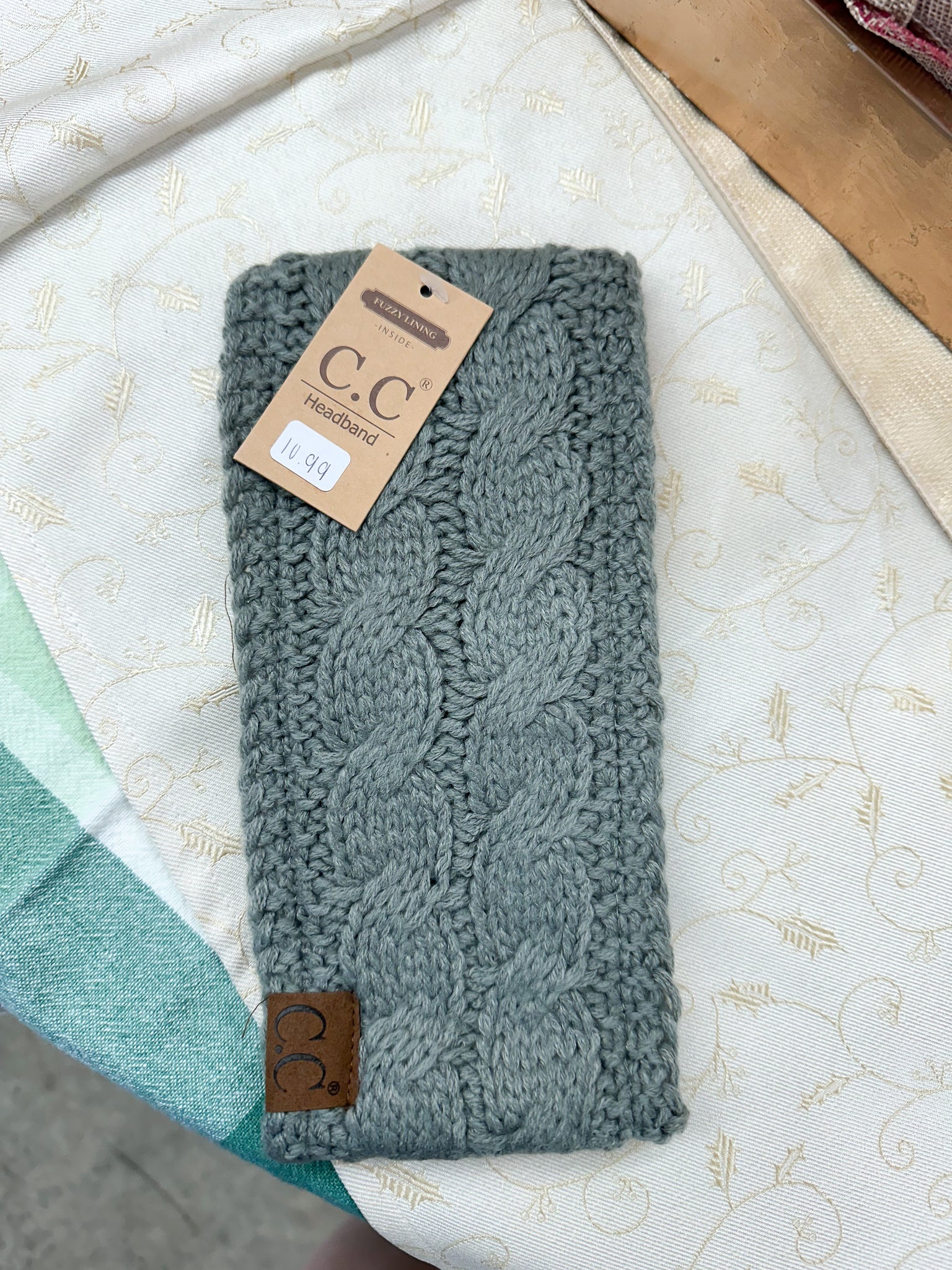 Solid Cable Knit CC Head Wrap