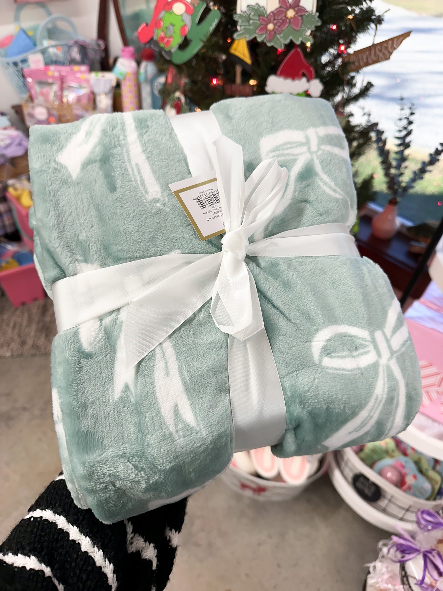 Blue Bow Throw Blanket