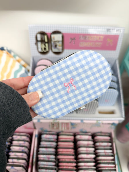 Simply Southern Sewing Kit - Gingham