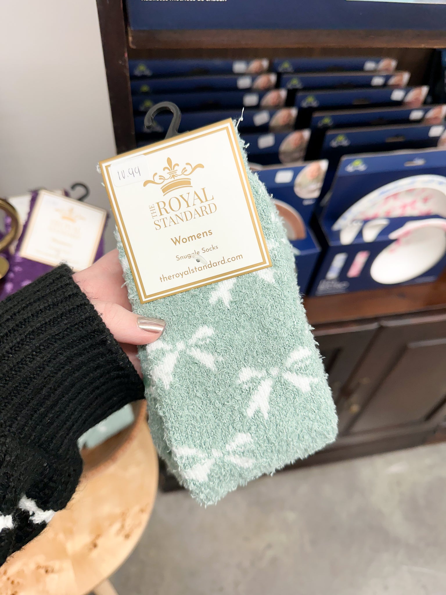 Women's Blue Bow Fuzzy Socks