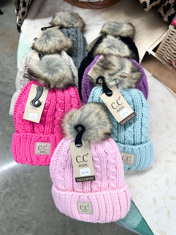 KIDS' Cable Ribbed Fur Pom CC Beanie