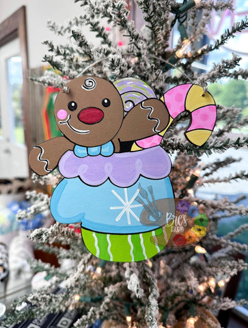 HAND-PAINTED WOOD ORNAMENT | Gingerbread Mitten #1