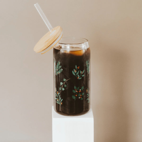 Holly 17 oz Glass Cup